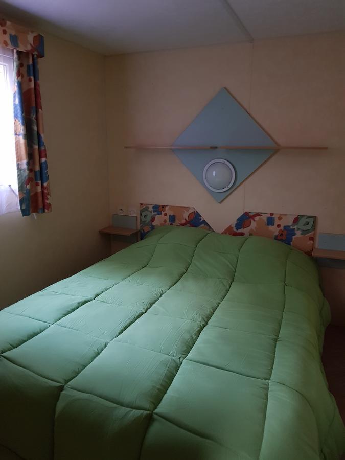 Отель Camping Au Bois Dormant Chauffour-sur-Vell Экстерьер фото